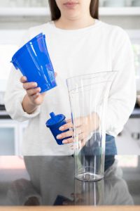 Purificador de Agua Sobre Mesada AQUA Gris + Jarra Purificadora SENSE | DVIGI